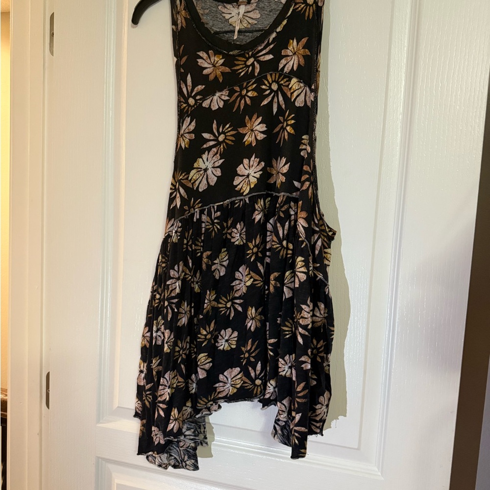 Free People Floral Sleeveless tunic